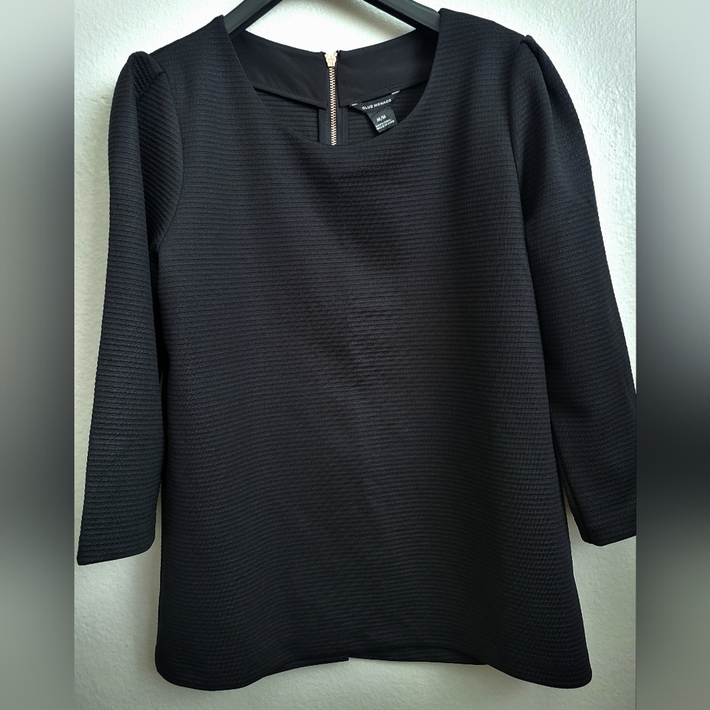 Club Monaco Black Top With Rose Gold Back Zipper
